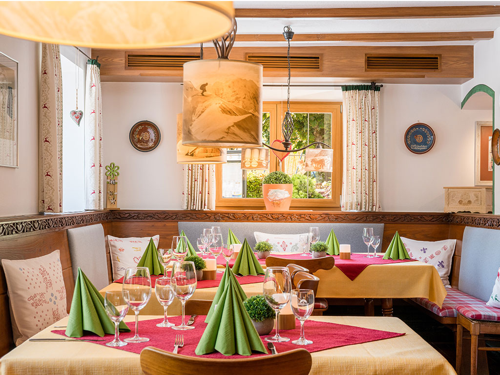 Unser Restaurant - bodenstndig baierisch-steirisch